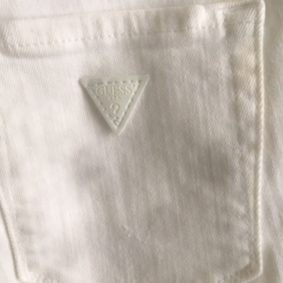 Guess Jeans Distressed - Like New! - Picture 7 of 10